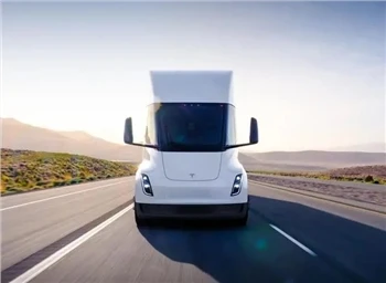 A yw tryc lled Tesla ar gael?